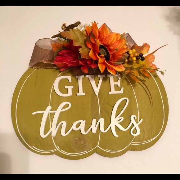 Give Thanks Flowers Fall Thanksgiving Sign Decor - Picture 9 of 9